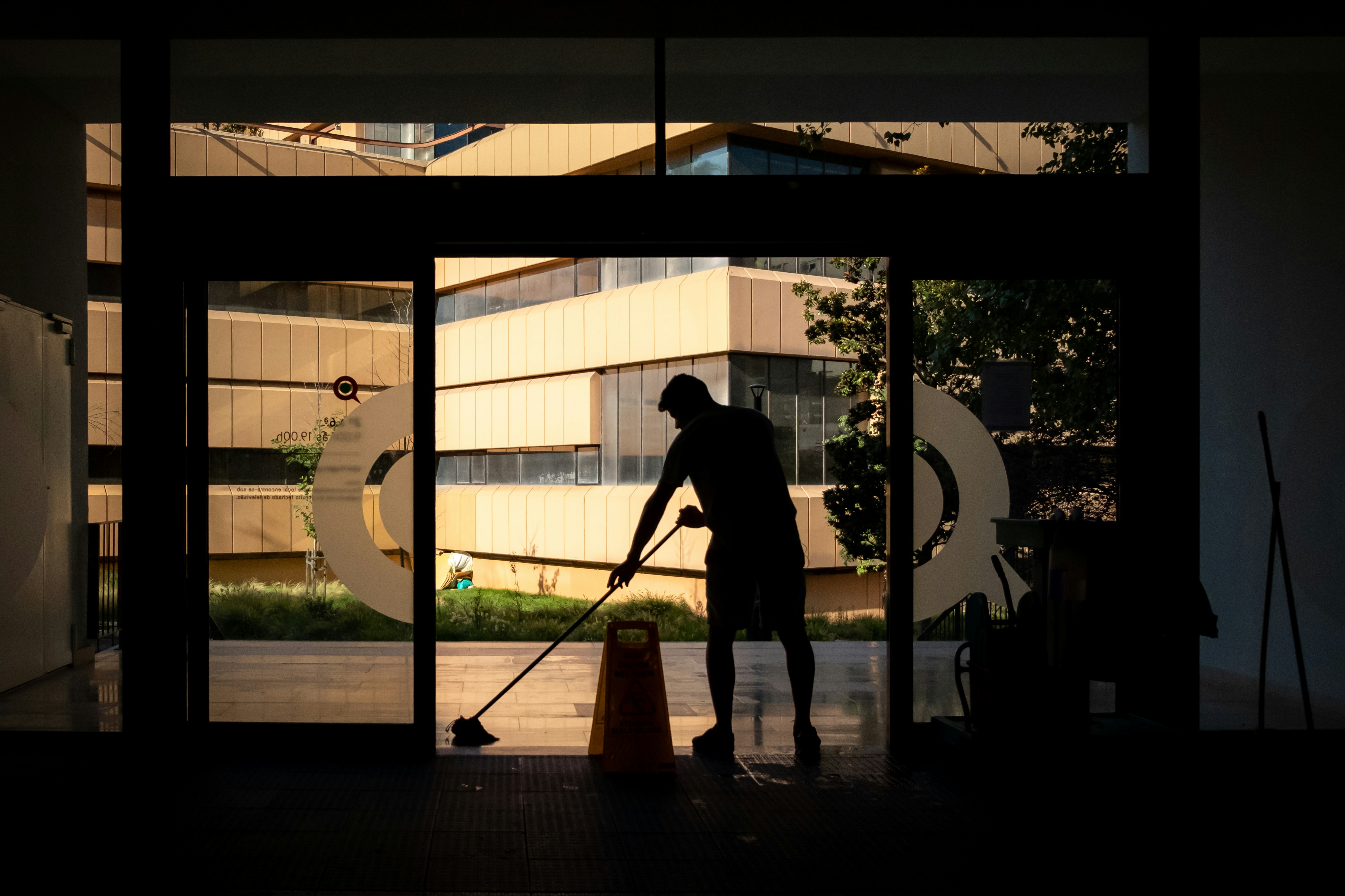 Commercial cleaning in Victoria BC